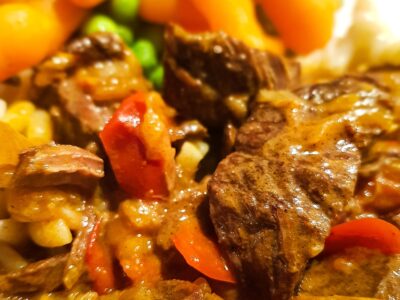 Goulash uit de Dutch Oven