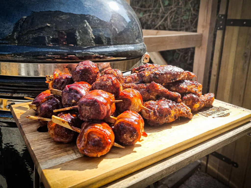 Moink ball variant ROINK BALL