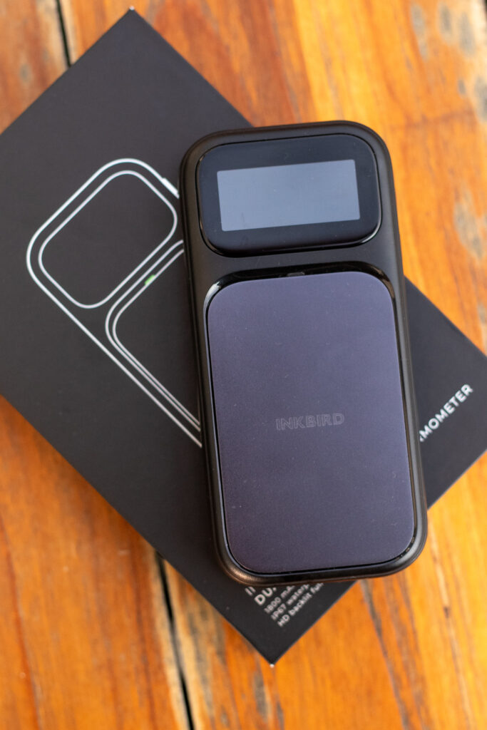 base unit en verpakking voor review